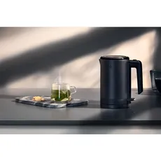 کتری مشکی Kitchenminis